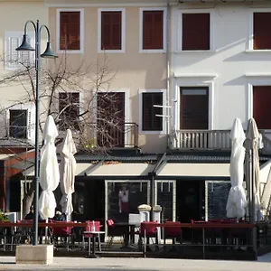 Apartment Ap3-obala, Punat